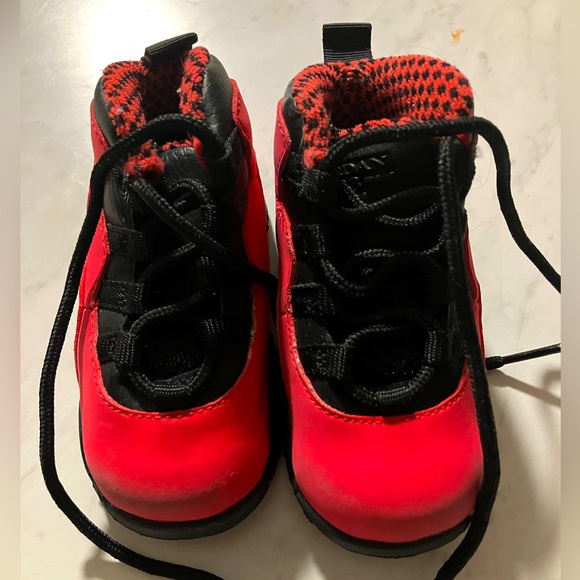 Jordan Baby Shoes - Picture 4 of 4